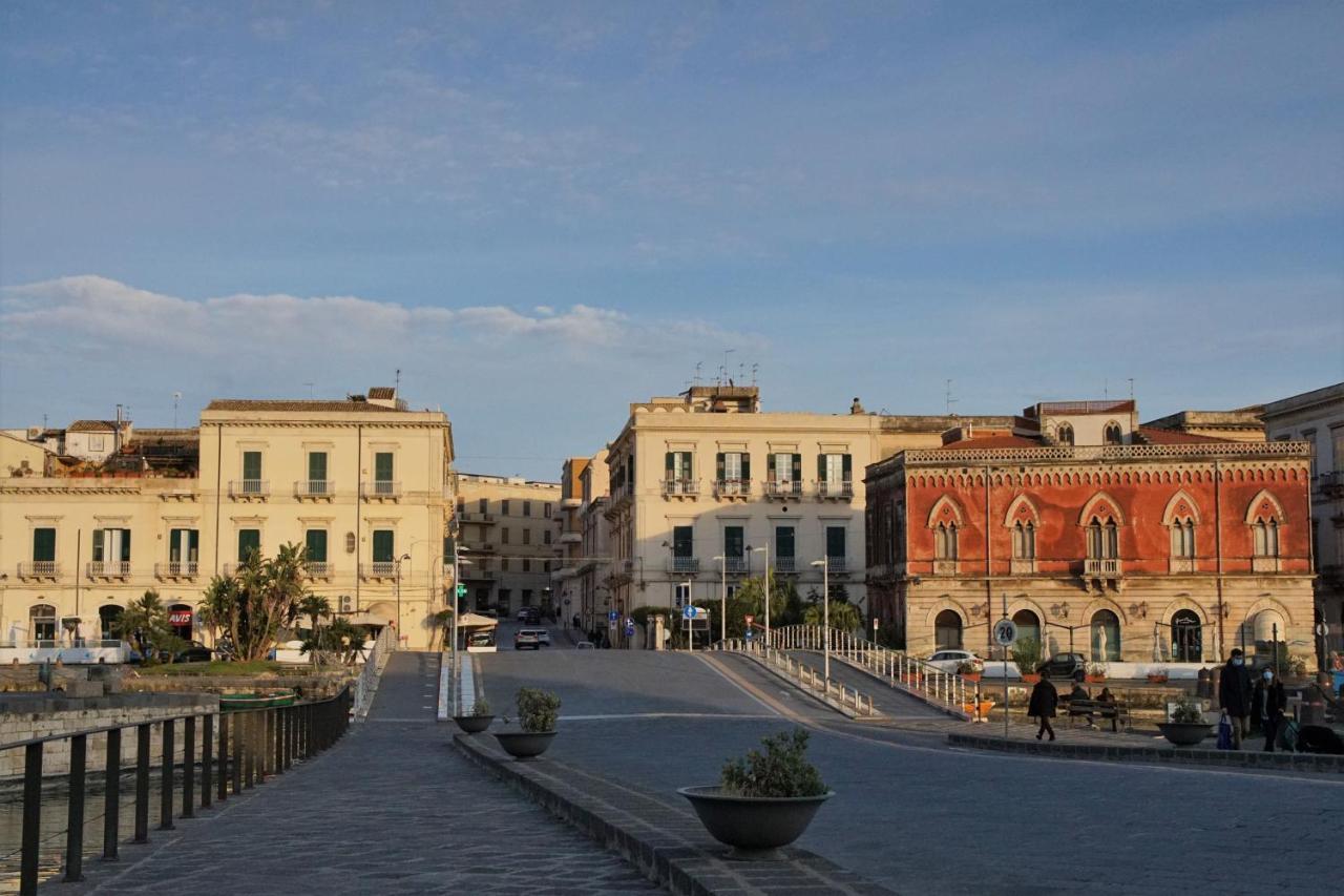 Plemmirio Apartment